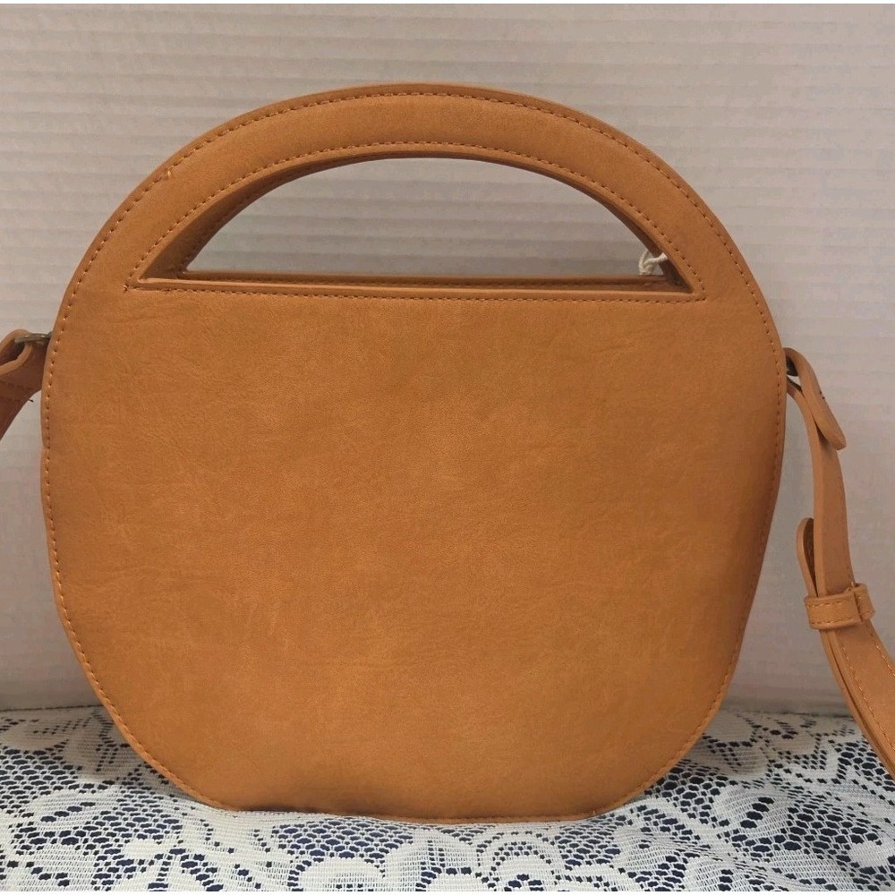 Universal Thread Crossbody Bag Cognac Round Woven Purse Adjustable Strap NWT - Picture 10 of 10
